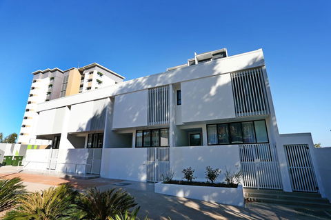 Q Resorts Paddington - Travel Agents 1