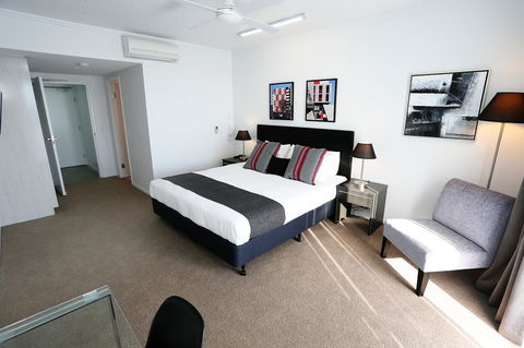 Q Resorts Paddington - Travel Agents 9