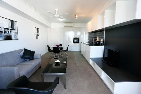 Q Resorts Paddington - Travel Agents 11