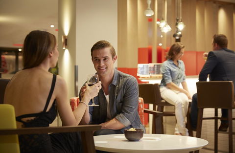 Holiday Inn Express Brisbane Central, An IHG Hotel - Cruises Travel 33