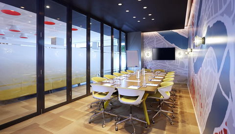 Holiday Inn Express Brisbane Central, An IHG Hotel - Cruises Travel 35