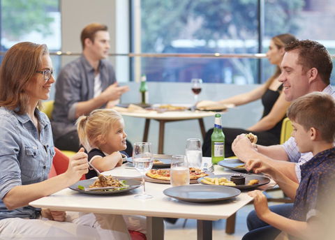 Holiday Inn Express Brisbane Central, An IHG Hotel - Cruises Travel 10