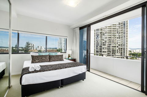 Ultra Broadbeach - Cruises Travel 7