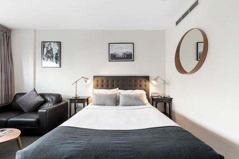Ridge Apartment Hotel - Cruises Travel 1