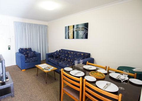 Aabon Apartments & Motel - Cruises Travel 30
