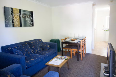 Aabon Apartments & Motel - Cruises Travel 29