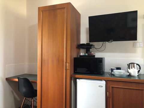 Airport Clayfield Motel - Cruises Travel 9