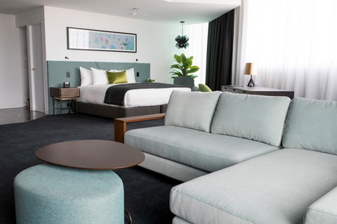 Eatons Hill Hotel - Travel Search 43