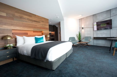Eatons Hill Hotel - Travel Search 35
