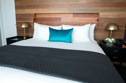 Eatons Hill Hotel - Travel Search 33