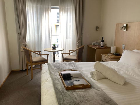 Airport Ascot Motel - Cruises Travel 23