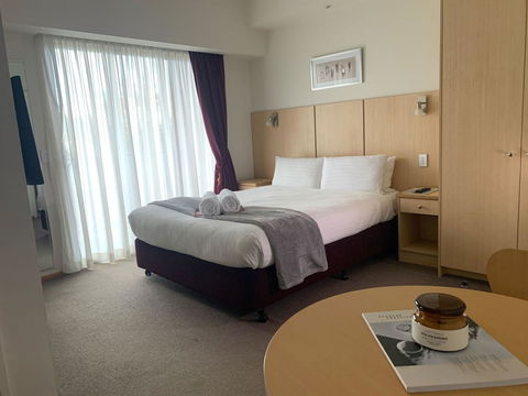 Airport Ascot Motel - Cruises Travel 5