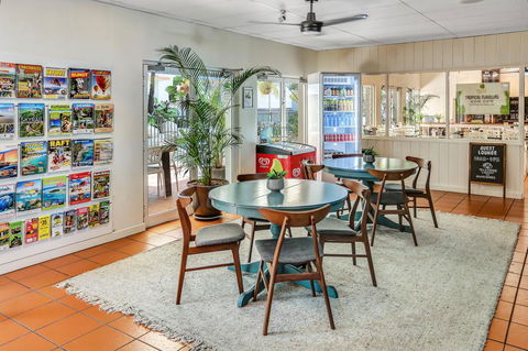 Coral Tree Inn - Tourism Guide 16