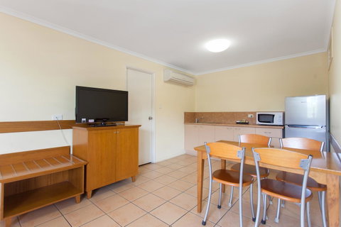 Windmill Motel & Events Centre - Tourism Guide 1