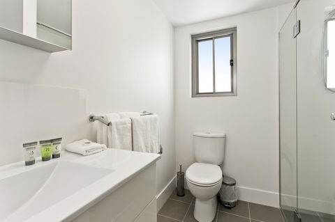 Arise Princess Regent Apartments - Tourism Guide 6