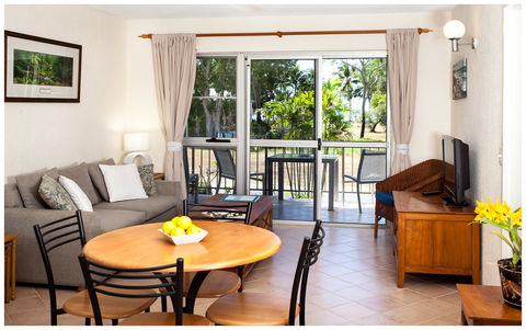 Clifton Sands Holiday Units - Travel Search 35