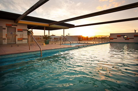 Quest Mackay On Gordon - Travel Agents 13