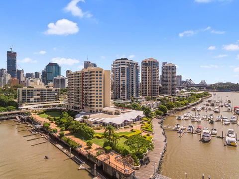 Dockside Brisbane - Cruises Travel 1