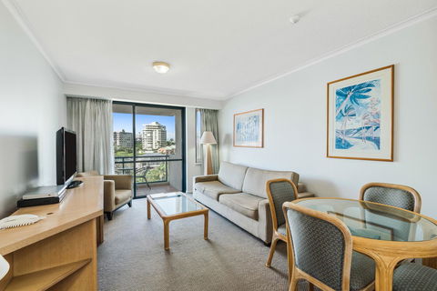 Dockside Brisbane - Cruises Travel 20