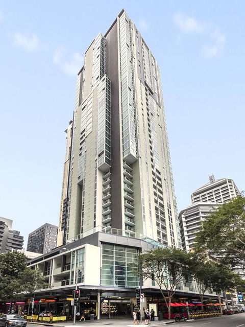 Apartments @ 108 Albert - Cruises Travel 0