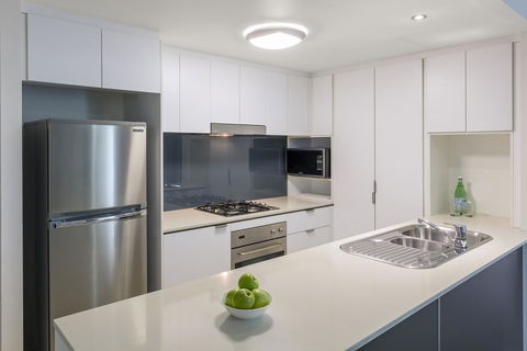 Apartments @ 108 Albert - Cruises Travel 22