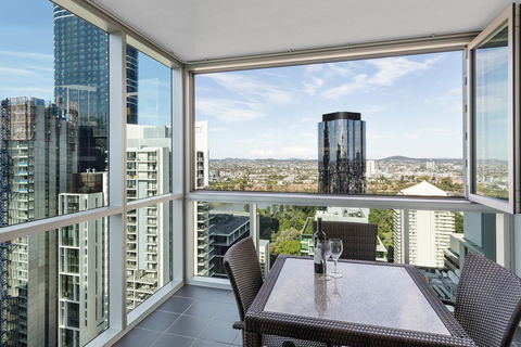 Apartments @ 108 Albert - Cruises Travel 19
