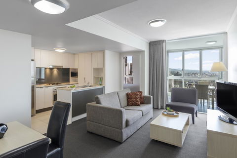 Apartments @ 108 Albert - Cruises Travel 24