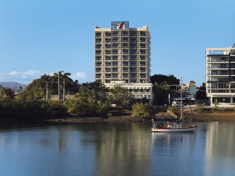 Oaks Townsville Metropole Hotel - Travel Agents 4