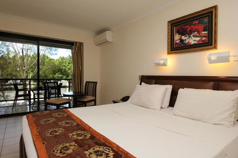 Novena Palms Motel - Cruises Travel 11