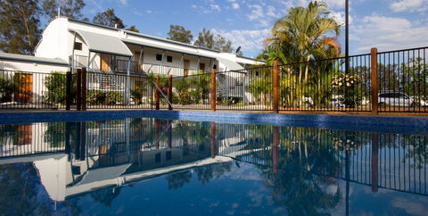 Novena Palms Motel - Cruises Travel 8