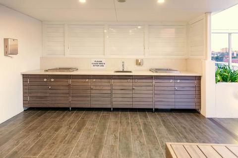 DoubleOne3 Apartments - Cruises Travel 36