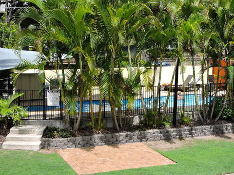 Best Western Airport 85 Motel - Cruises Travel 4