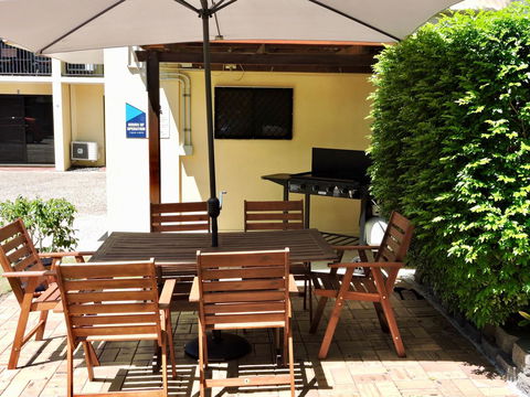 Best Western Airport 85 Motel - Cruises Travel 14