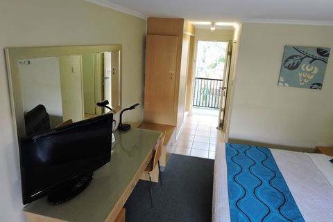 Best Western Airport 85 Motel - Cruises Travel 28