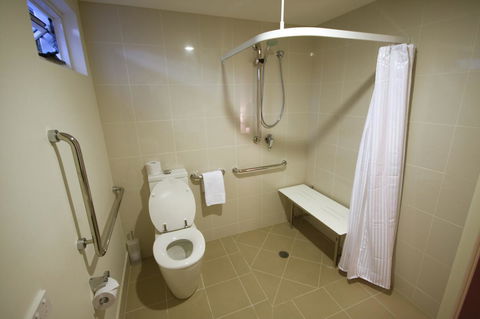 Domain Serviced Apartments - Cruises Travel 15