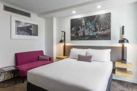 Mercure Brisbane King George Square - Tourism Guide 2