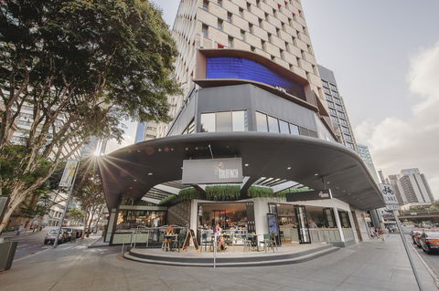 Mercure Brisbane King George Square - Tourism Guide 17