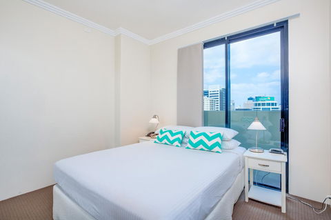 Republic Apartments Brisbane City - Cruises Travel 8