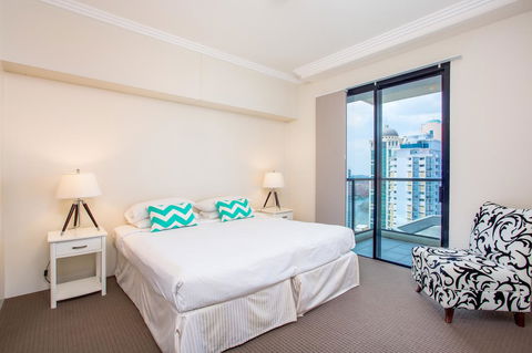 Republic Apartments Brisbane City - Cruises Travel 12