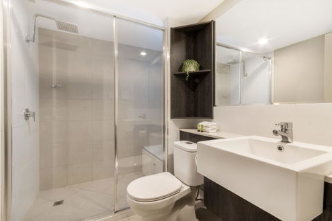 Sunshine Tower Hotel - Tourism Guide 7