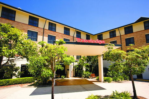 Mercure Brisbane Garden City - Cruises Travel 16
