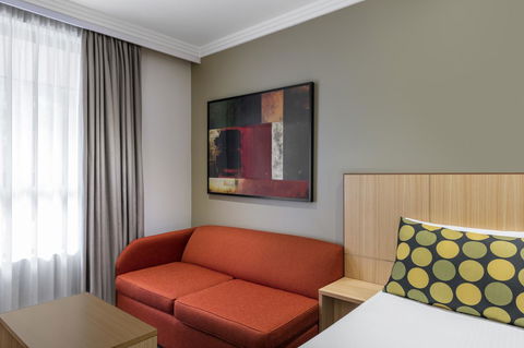 Mercure Brisbane Garden City - Cruises Travel 3
