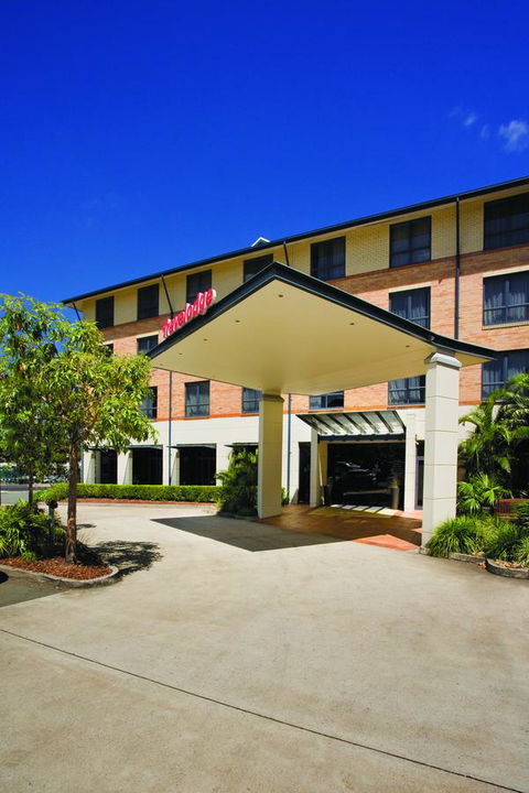 Mercure Brisbane Garden City - Cruises Travel 2