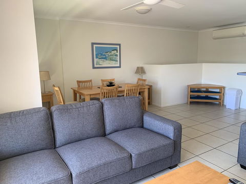 Coolum Beach Getaway Resort - Travel Search 3