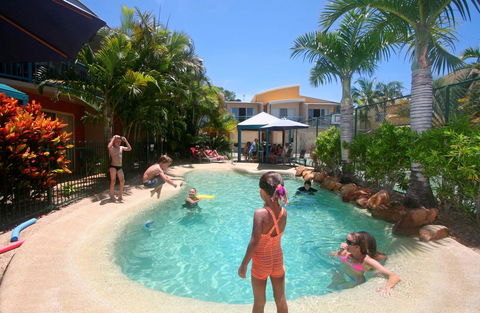 Coolum Beach Getaway Resort - Travel Search 28