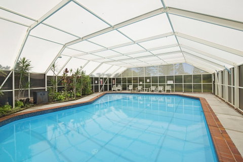 Burleigh Esplanade Apartments - Tourism Guide 14
