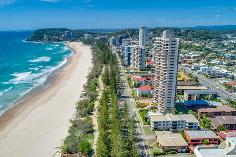 Burleigh Esplanade Apartments - Tourism Guide 19