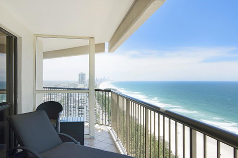 Burleigh Esplanade Apartments - Tourism Guide 36
