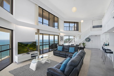 Burleigh Esplanade Apartments - Tourism Guide 30