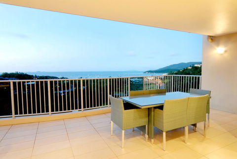 Azure Sea Whitsunday Resort - Travel Search 44